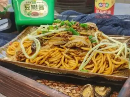 Make Meat sauce noodles step 10
