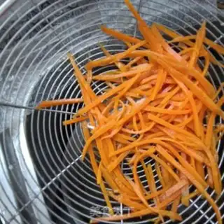Make Five-coloured chicken silk step 8