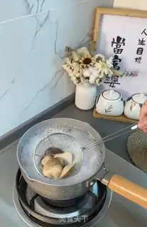 Make Slurping eggs step 0