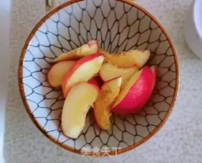 Make Peach and fruit yogurt cup step 1