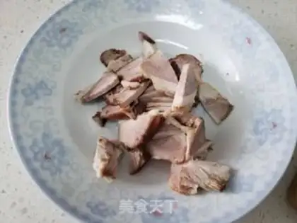 Make Onion fried meat step 1