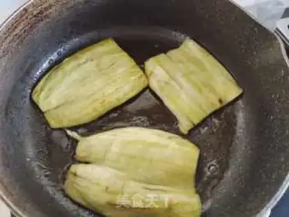 Make Puffed eggplant rice step 4