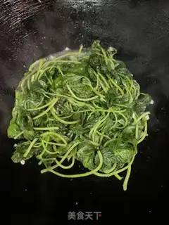 Make Garlic fried potatoes step 6