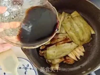 Make Puffed eggplant rice step 5