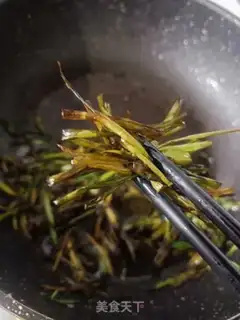 Make Onion noodles step 2