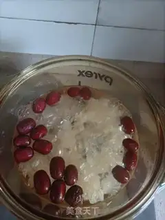 Make Honey silver ear soup step 4