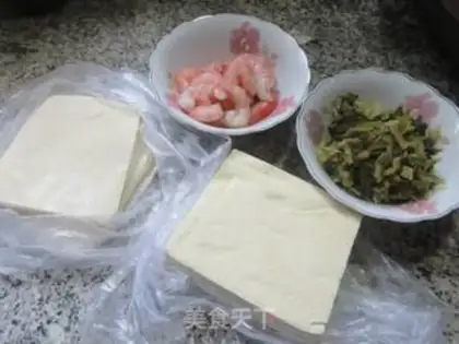 Make Pickled shrimp tofu step 0