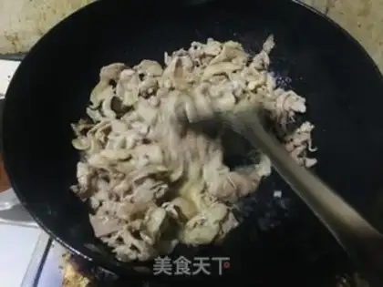 Make The onions blow up lamb step 3