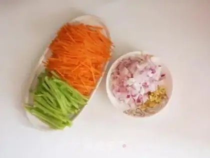 Make Soy sauce, soy noodles step 1