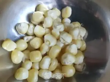Make Carrot wood with Dutch beans step 5