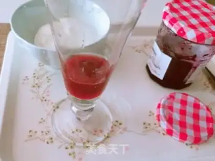 Make Yogurt and fruit step 4