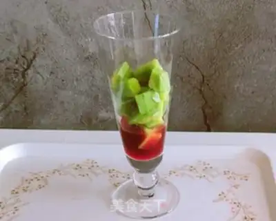 Make Yogurt and fruit step 5
