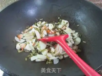 Make The pickles are full of white step 6