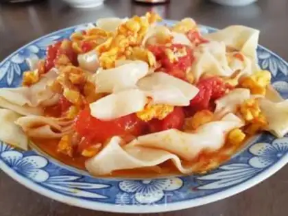 Make Tomato eggs for noodles step 11