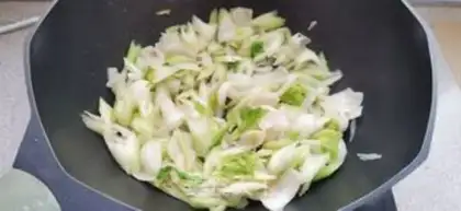 Make Celery lily step 1