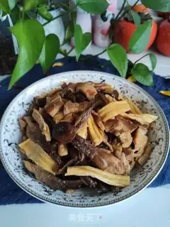 Make Five flowers for plum mushrooms step 7