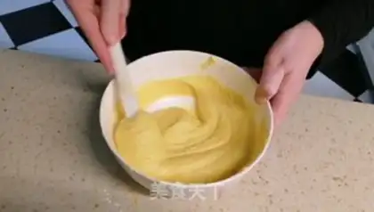 Make Cranberry white chocolate cake step 9