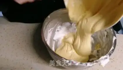 Make Cranberry white chocolate cake step 13