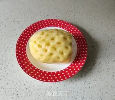 Make Homemade pineapples step 1