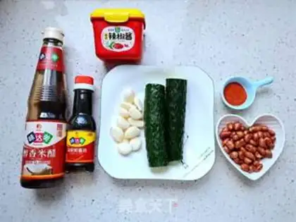 Make Soy sauce and noodles step 0