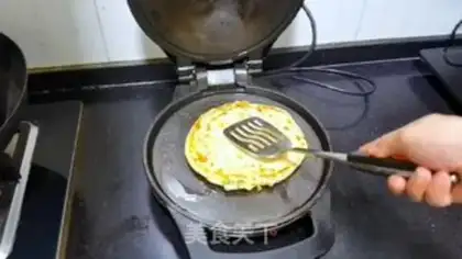 Make Onion cake step 15