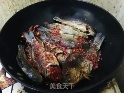 Make Sausage fish step 6