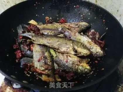 Make Sausage fish step 7