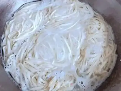 Make Soy sauce and noodles step 6