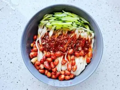 Make Soy sauce and noodles step 7