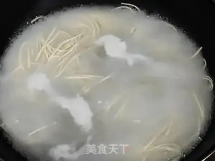Make Spicy noodles step 5