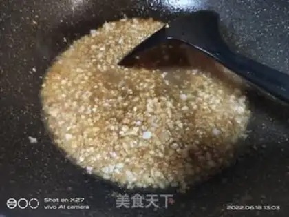 Make A fan of garlic shrimp step 5