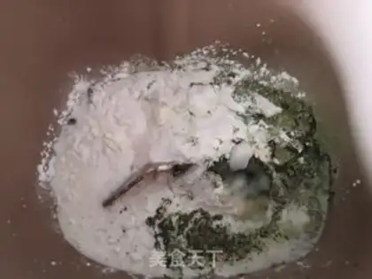 Make Bean with tea toast step 1