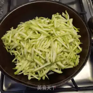 Make The yogurt salad step 3
