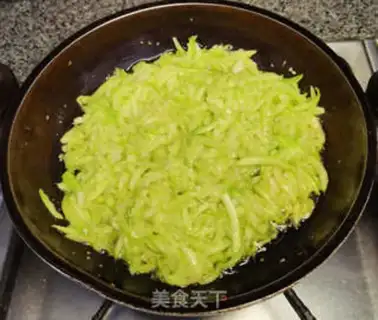 Make The yogurt salad step 4