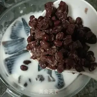 Make Red bean-burned fairygrass milk tea step 8