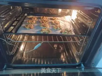 Make Comprehensive nut pretzels step 8