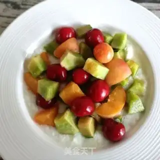 Make Sweet melon cherry yogurt bowl step 4