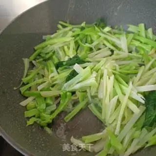 Make The broccoli has fried eggs step 12