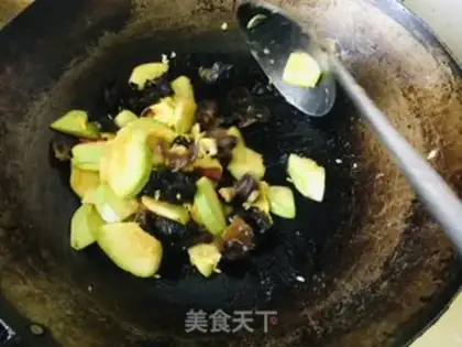 Make Scrambleded eggs step 7
