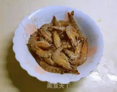 Make Pretzels and prawns step 2