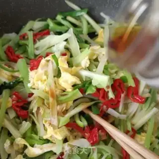 Make The broccoli has fried eggs step 15