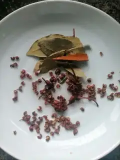 Make Spicy water for beans step 2