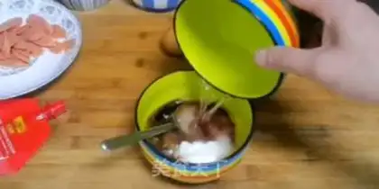 Make Tomato egg rice step 1