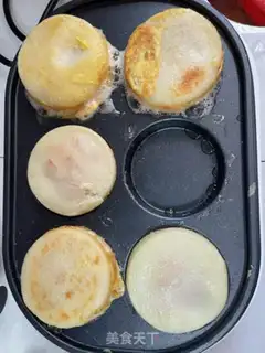 Make Homemade eggburgers step 7