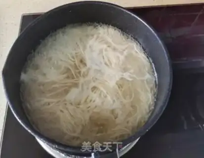 Make Fresh noodles step 1