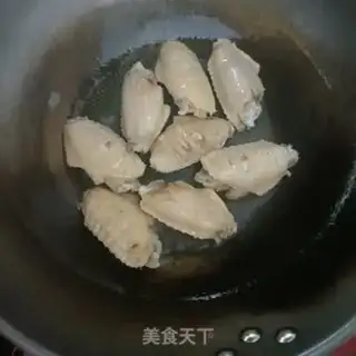 Make The cola chicken is on the wing step 4