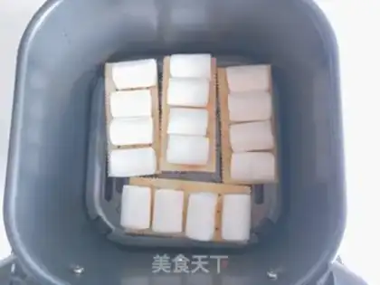 Make A marshmallow roast soda step 2