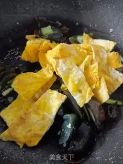 Make Quaint cucumber egg soup step 3
