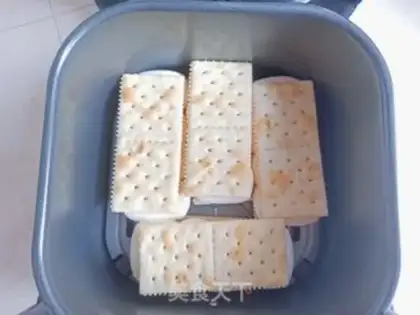 Make A marshmallow roast soda step 5