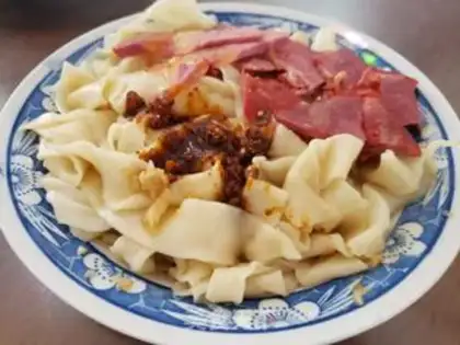 Make Beef garlic for noodles step 8